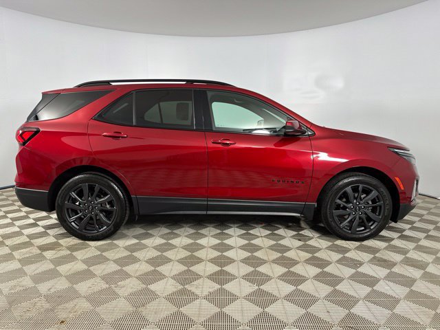 Used 2022 Chevrolet Equinox RS AWD/4WD image 16