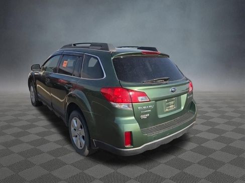 Used 2011 Subaru Outback 2.5i Premium w/ All-Weather Pkg AWD/4WD image 4