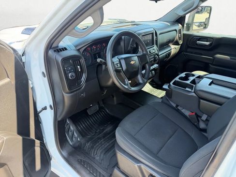 Used 2021 Chevrolet Silverado 2500 W/T w/ WT Convenience Package image 16