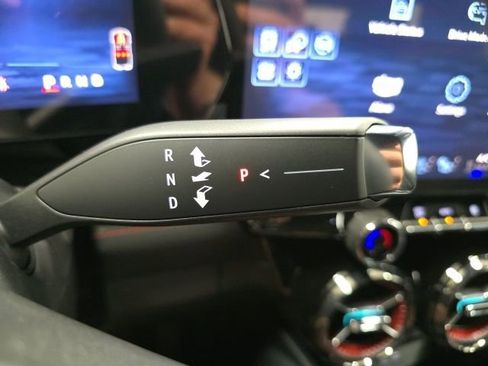 New 2025 Chevrolet Blazer EV RS image 16