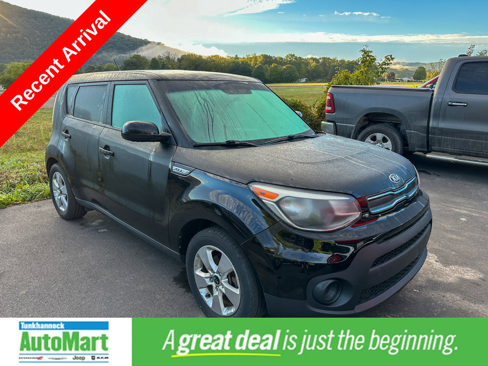 Used 2019 Kia Soul FWD image 1