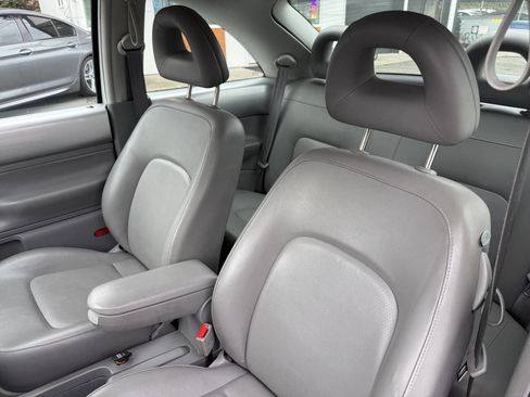 Used 2000 Volkswagen Beetle GLS image 19