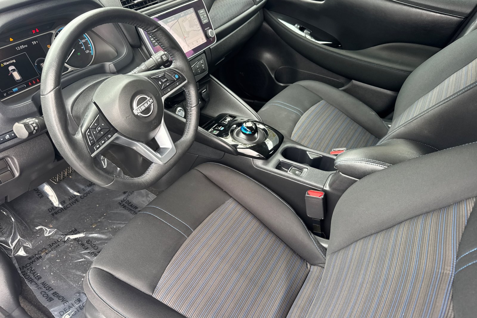 Certified 2025 Nissan Leaf SV Plus FWD image 10
