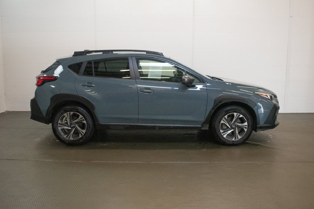 Certified 2024 Subaru Crosstrek 2.0i Premium AWD/4WD image 3