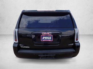 Used 2017 GMC Yukon SLT AWD/4WD video 3