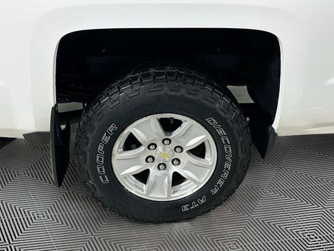 Used 2015 Chevrolet Silverado 1500 LT w/ LT Convenience Package AWD/4WD image 30