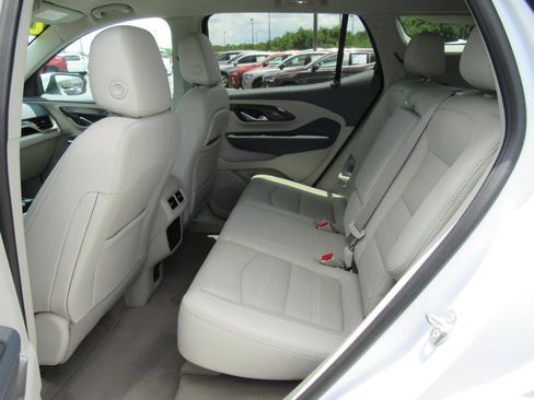 Used 2023 GMC Terrain Denali AWD/4WD image 33