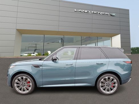 Used 2024 Land Rover Range Rover Sport Dynamic SE AWD/4WD image 6