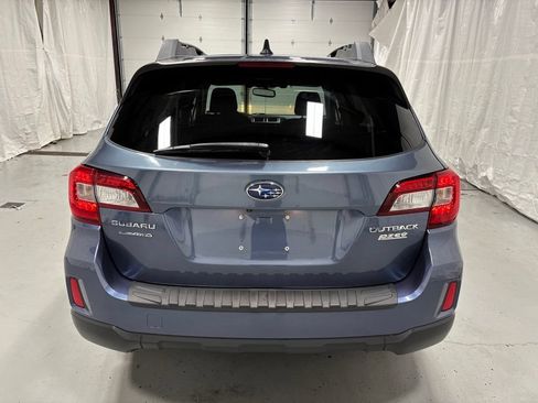 Used 2016 Subaru Outback 2.5i Premium AWD/4WD image 6