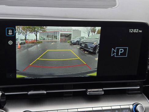 Used 2024 Hyundai Kona SEL image 14