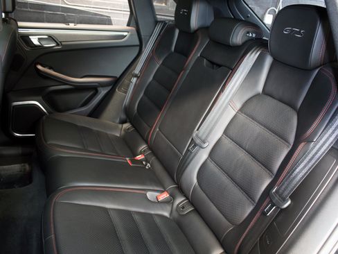 Used 2017 Porsche Macan GTS AWD/4WD image 42