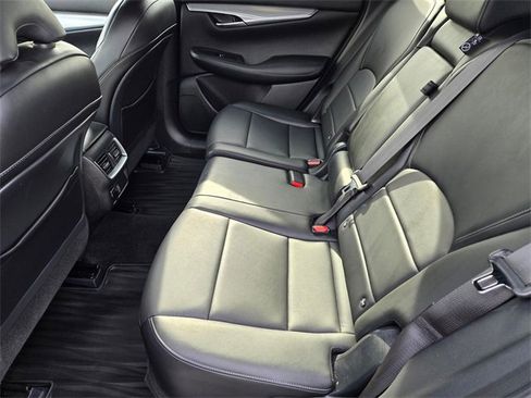 Used 2021 INFINITI QX50 Luxe w/ Appearance Package image 7