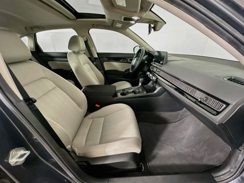 Used 2024 Honda Civic EX image 30