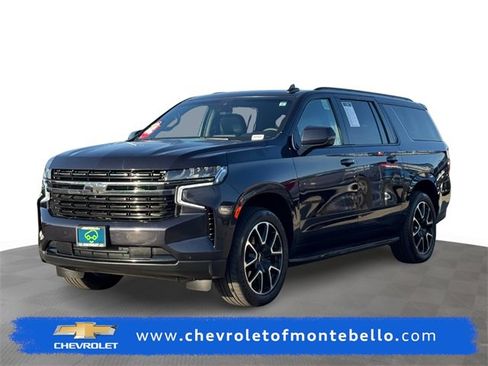 Used 2022 Chevrolet Suburban RST w/ Luxury Package image 1