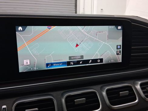 Used 2023 Mercedes-Benz GLS 450 4MATIC image 27