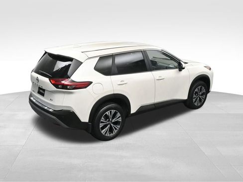 Used 2023 Nissan Rogue SV FWD image 41