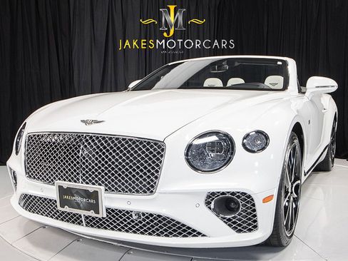 Used 2020 Bentley Continental GT V8 First Edition image 20
