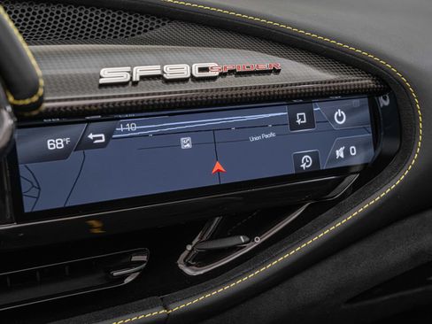 Used 2022 Ferrari SF90 Spider AWD/4WD image 40