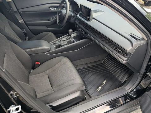 Used 2024 Honda Accord LX image 12