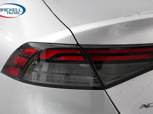 Used 2024 Honda Accord LX image 10
