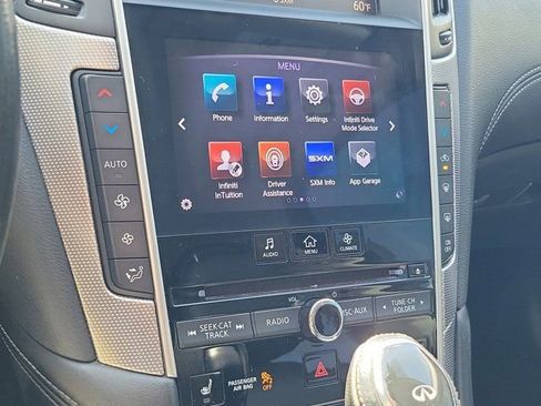 Used 2019 INFINITI Q50 Signature Edition w/ Cargo Package (L96) image 31