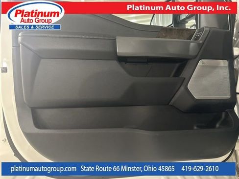 Used 2023 Ford F250 Lariat w/ Tow Technology Package image 12