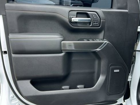 Used 2022 GMC Sierra 1500 AT4 w/ AT4 Preferred Package image 16