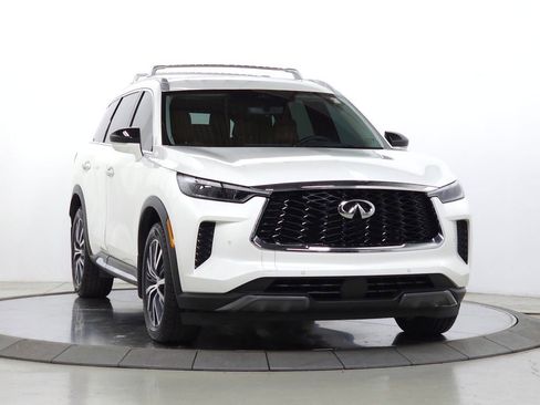 Used 2023 INFINITI QX60 Sensory w/ Vision Package image 1