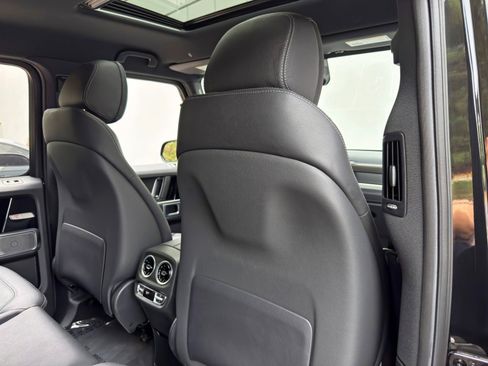 Used 2021 Mercedes-Benz G 550 image 41