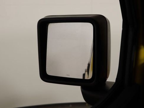 Used 2019 Jeep Wrangler Rubicon w/ LED Lighting Group AWD/4WD image 34