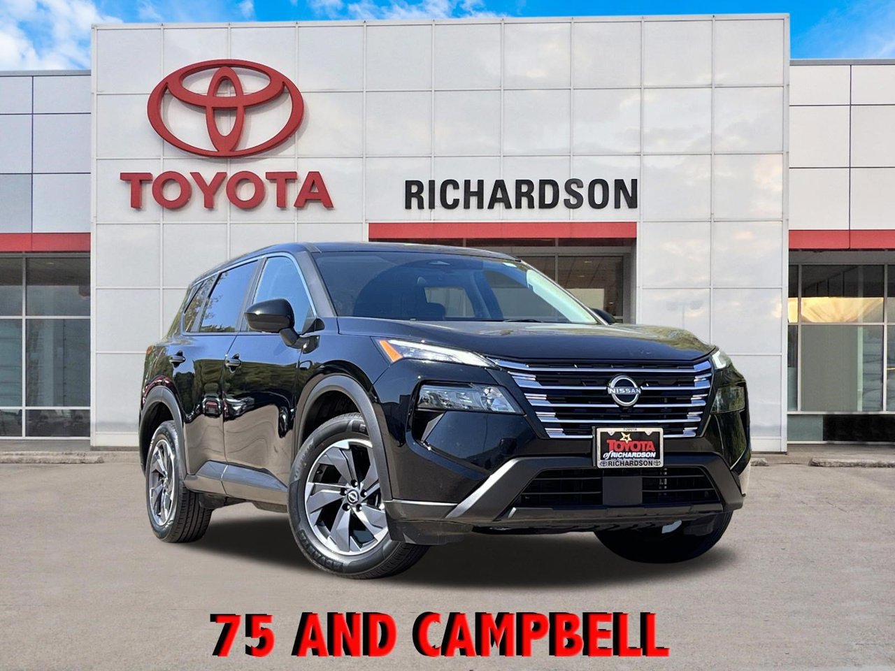 Used 2026 Nissan Rogue SV FWD image 1