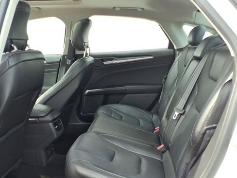 Used 2014 Ford Fusion Titanium FWD image 10