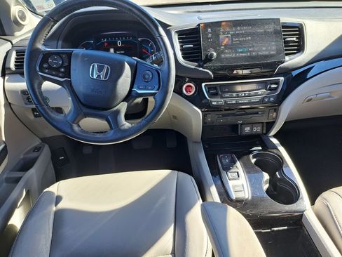 Used 2021 Honda Pilot Touring image 20