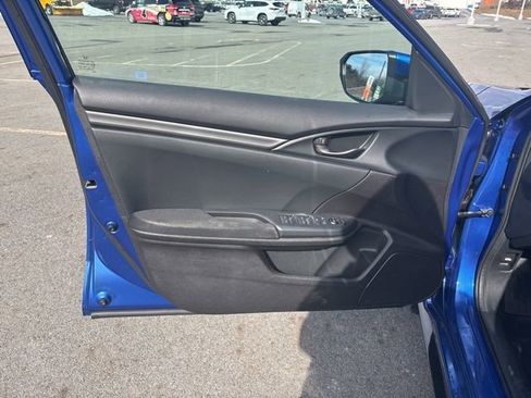 Used 2017 Honda Civic Sport image 31