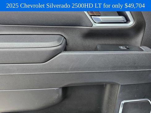 Used 2025 Chevrolet Silverado 2500 LT w/ Convenience Package AWD/4WD image 18