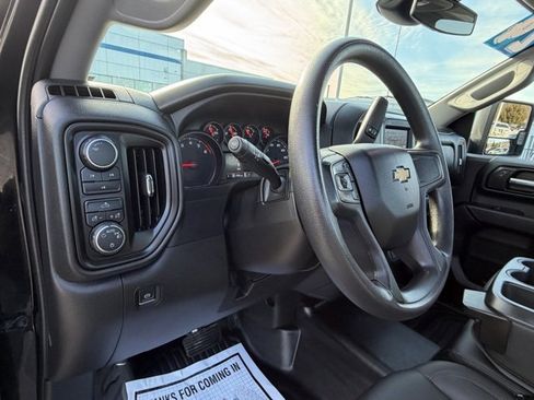 Used 2024 Chevrolet Silverado 2500 W/T image 35