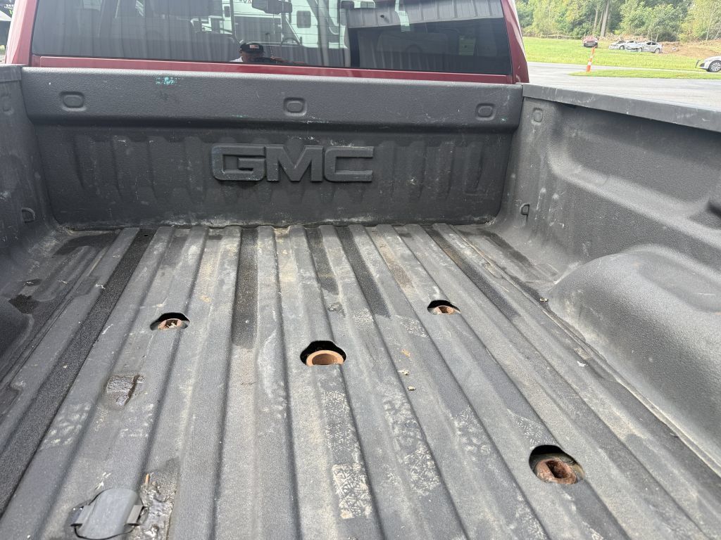 Used 2017 GMC Sierra 2500 SLT AWD/4WD image 8