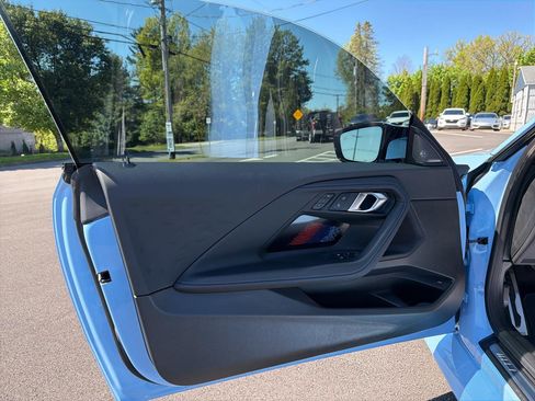 Used 2025 BMW M2 RWD image 9