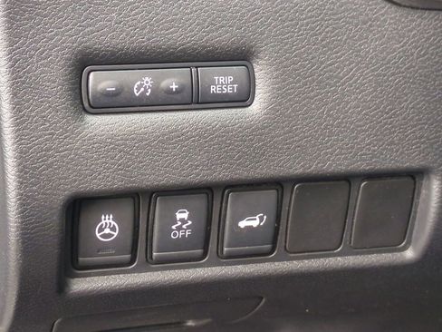 Used 2018 Nissan Murano Platinum image 15