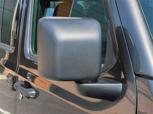 New 2025 Jeep Gladiator Sport w/ Premium Package image 12