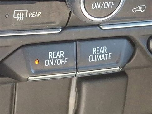 Used 2023 Chevrolet Tahoe Premier image 31