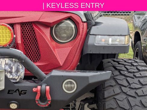 Used 2021 Jeep Gladiator Rubicon w/ Trailer Tow Package image 6