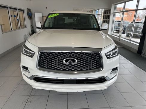 Used 2018 INFINITI QX80 4WD w/ Driver Assistance Package image 2