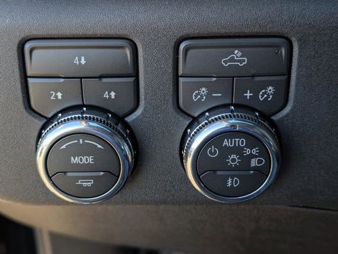 New 2026 GMC Sierra 2500 SLE w/ SLE Value Package; image 24