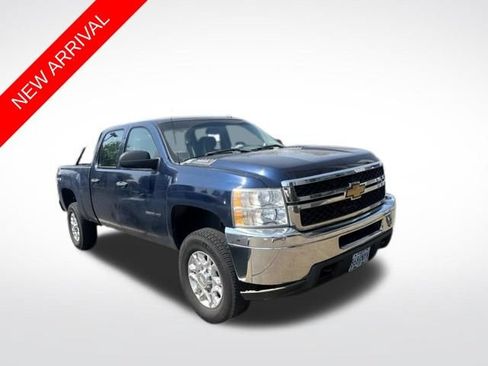 Used 2013 Chevrolet Silverado 2500 W/T AWD/4WD image 1