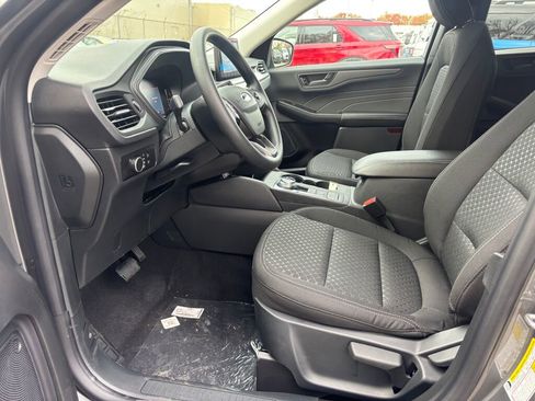 New 2026 Ford Escape Active image 8