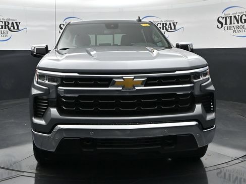 Used 2026 Chevrolet Silverado 1500 LT AWD/4WD image 2