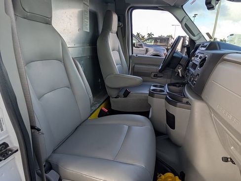 Used 2023 Ford E-350 and Econoline 350 Super Duty w/ Driver's Safety Package image 16