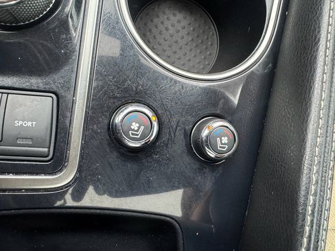 Used 2018 Nissan Maxima Platinum image 23