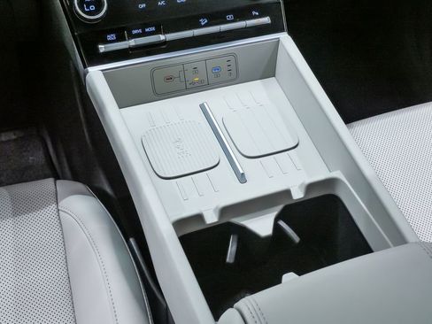 Certified 2026 Hyundai Santa Fe SEL FWD image 19